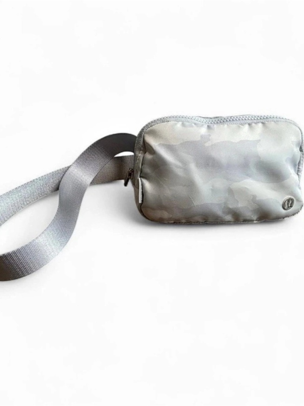 Lululemon Everywhere Belt Bag Heritage Camo White Grey 1L